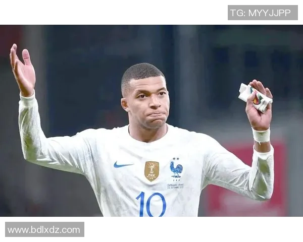 从青涩少年到巨星偶像足球球星面容变化背后的成长故事 从青涩少年到巨星偶像足球球星面容变化背后的成长故事