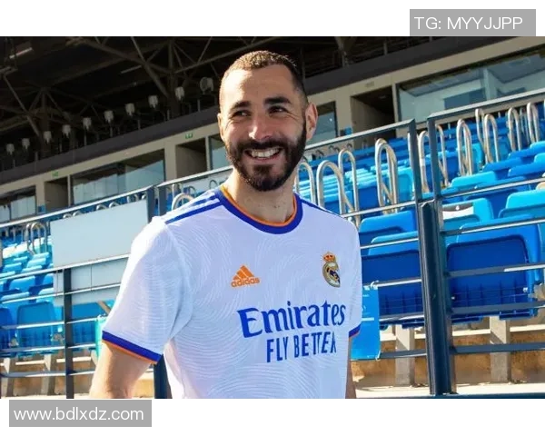 六大球星荣耀加身，1到6号球衣传奇人物精彩瞬间回顾