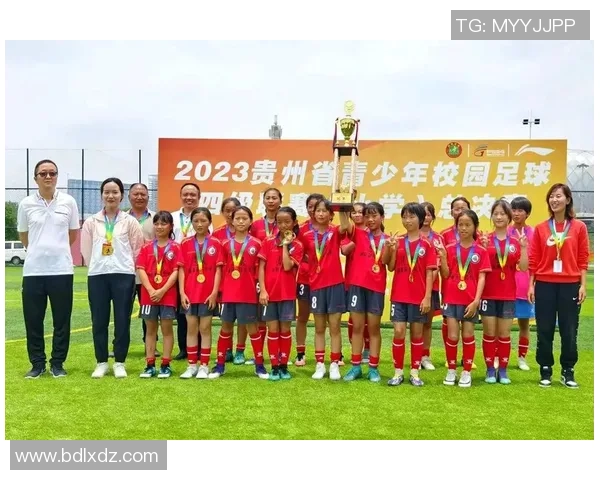 助力贫困地区足球崛起 贫困山区足球之星的崭新梦想与希望