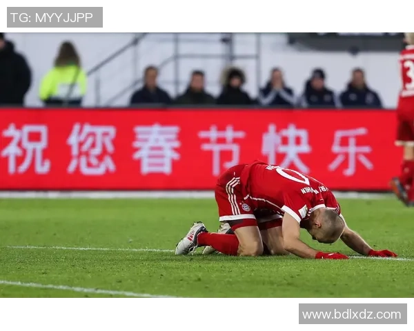 足球巨星退役背后的心酸与痛苦：他们如何面对离开绿茵场的艰难抉择